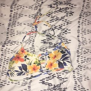 XS floral midori bikini top!